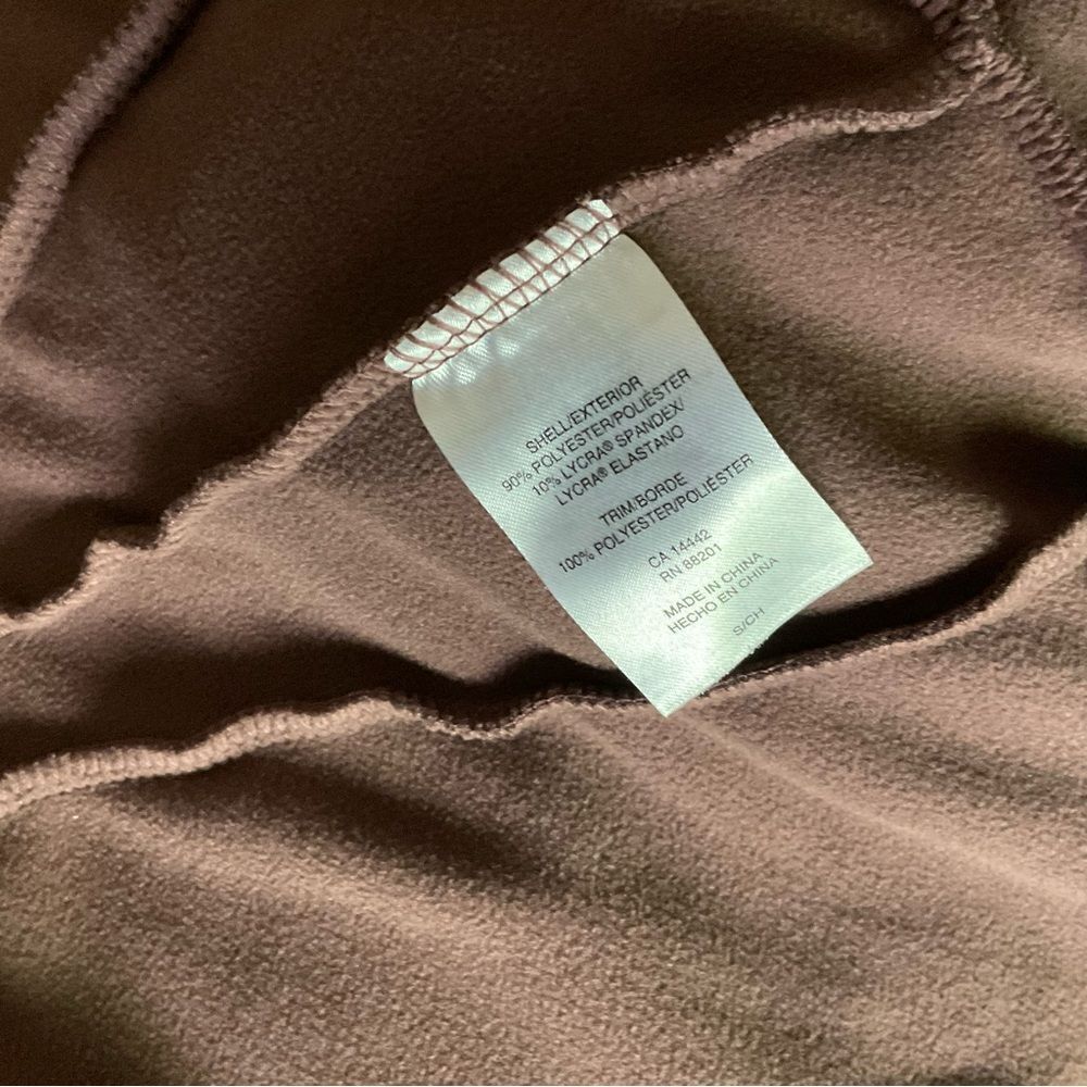 MONDETTA super soft, light purple fleece jacket w/ full zip closure - Picture 4 of 6